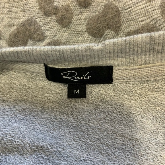 Rails Marlo Flocked Leopard Print Sweatshirt Grey Side Zippers Size M. Like New - Picture 8 of 13
